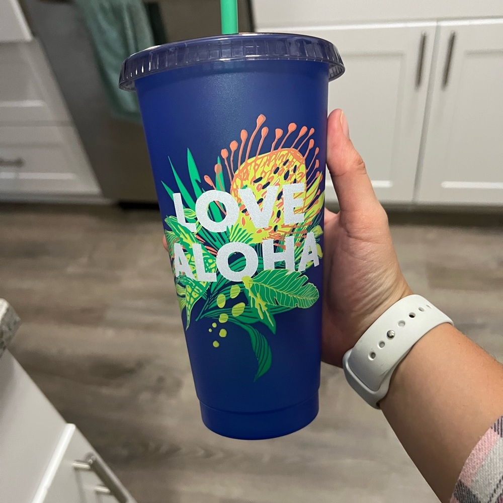 Starbucks cup with straw